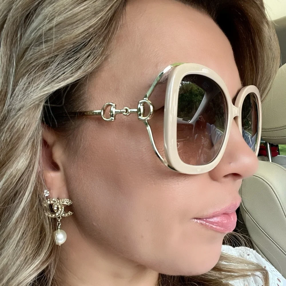 Gucci luxurious oversized sunglasses ⭐️⭐️⭐️